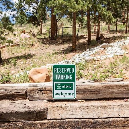 Private Hot Tub Overlooking Pikes Peak ウッドランド・パーク エクステリア 写真