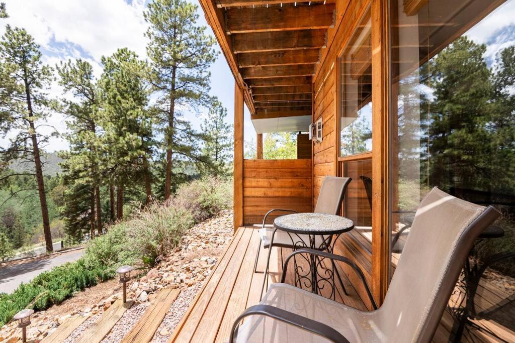 Private Hot Tub Overlooking Pikes Peak ウッドランド・パーク エクステリア 写真